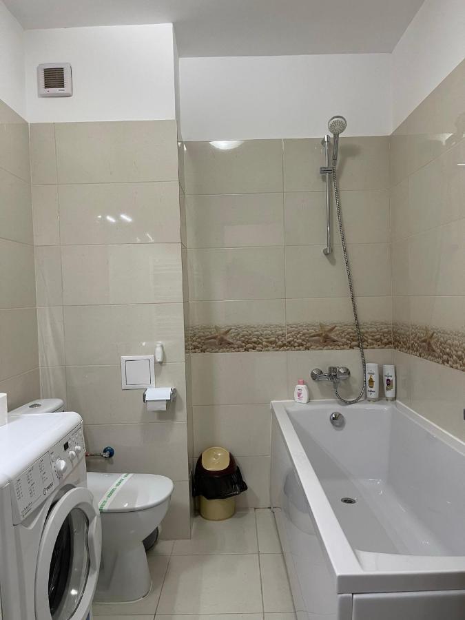 Renting Solutions Iulius Mall Jászvásár Kültér fotó